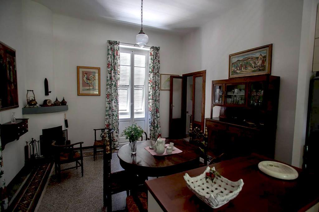 Villa Daura Ricco del Golfo di Spezia Luaran gambar